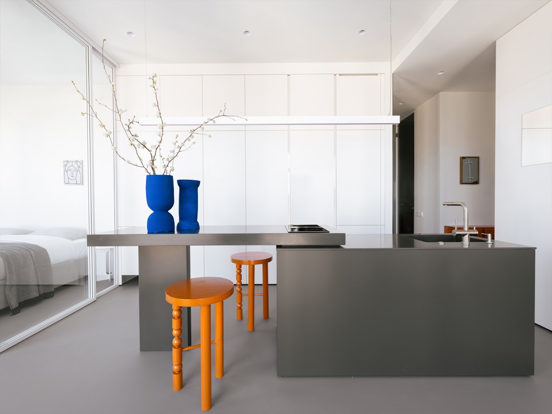 Petit Espace : 15 Astuces Infaillibles pour Agrandir Visuellement